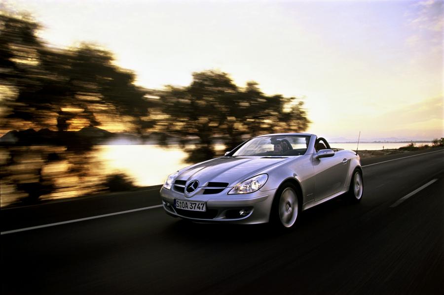  Mercedes-Benz SLK-Class 2005 года  (фото 28 из 259)